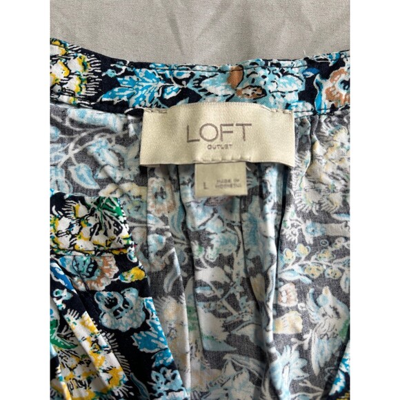Loft Outlet Blue Floral Print Scrunch Waist Vneck Tank Blouse size large - Picture 3 of 6